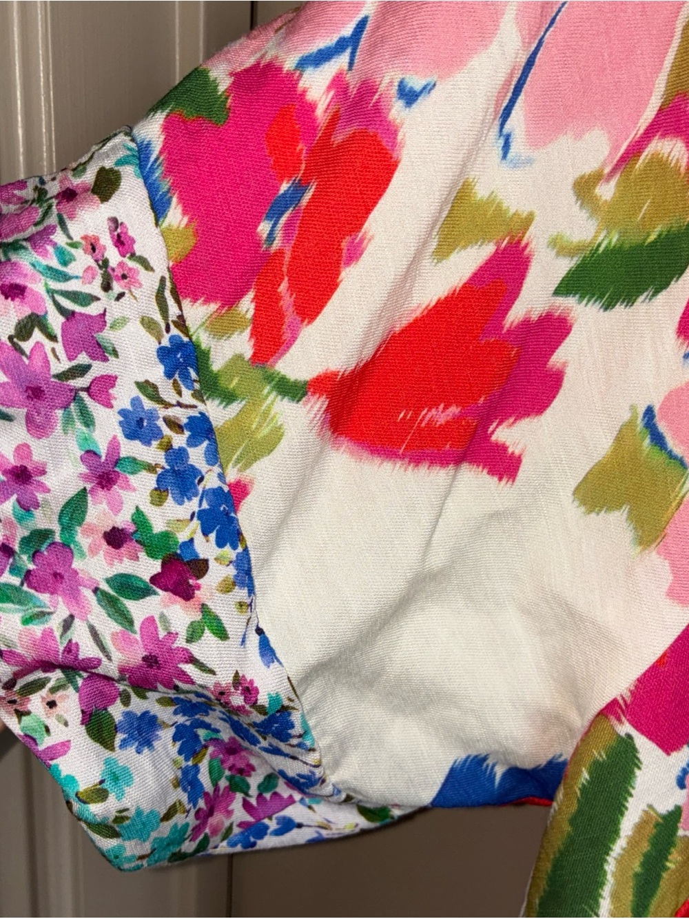 Umgee White Blouse with Pink, Red & Blue Floral Print - Picture 3 of 10